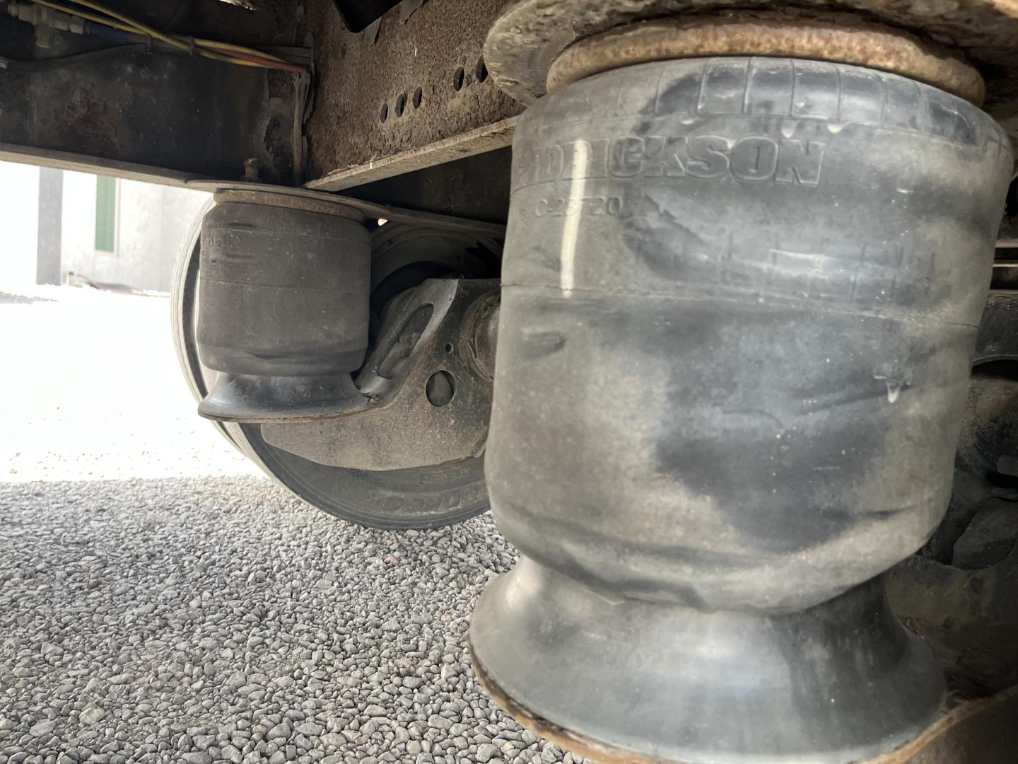 ./imagenes/INVOICE/2019/18090/STEP DECK TRANSCRAFT DTL-3000 (7).JPG